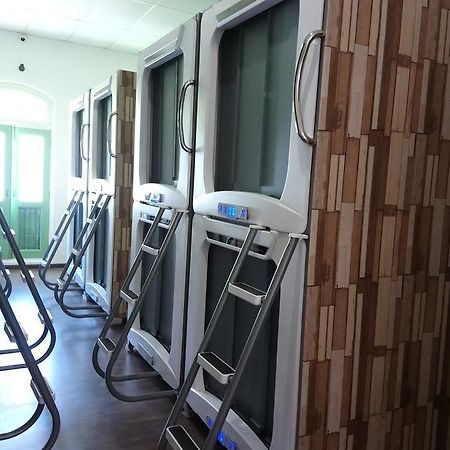 ステイ ウィズ ミー カプセル ホステル Malacca エクステリア 写真