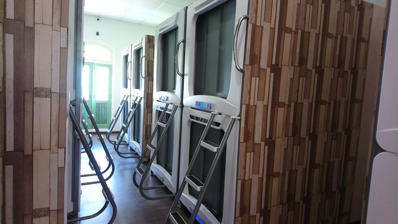 ステイ ウィズ ミー カプセル ホステル Malacca エクステリア 写真